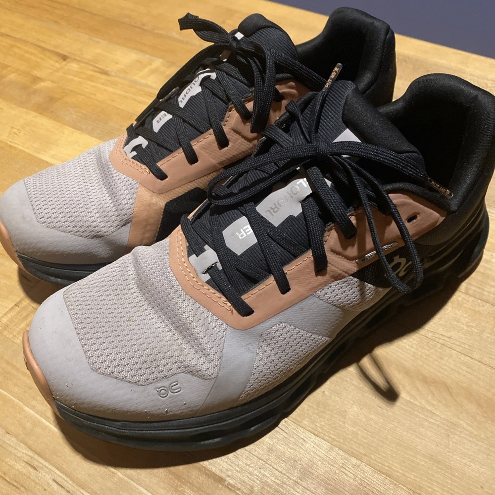 On Running Cloudrunner Waterproof Shoes Sneakers Peach Gray Women's - Size 8.5